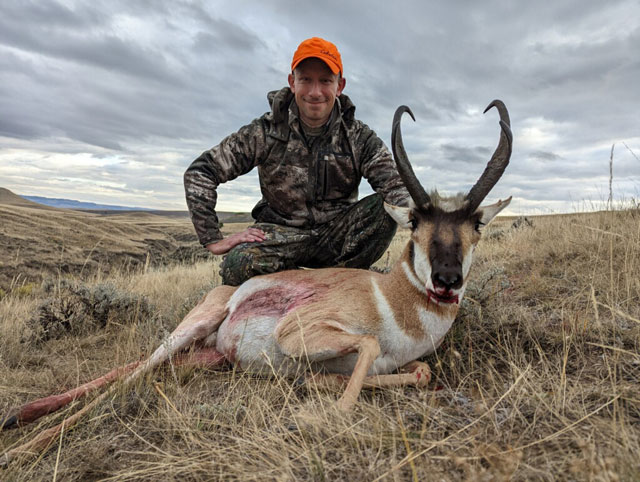 antelope-hunting-outfitter-wyoming-area-21-102